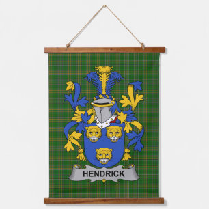 Tapiz Con Marco De Madera Escudo de Armas Familiar Irlandés Hendrick o O_Hen