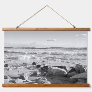 Tapiz Con Marco De Madera Foto en blanco y negro de las olas del océano Atlá