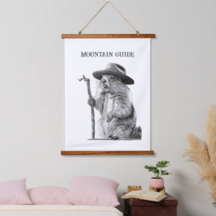 Tapiz Con Marco De Madera Guía de montaña - Diseño caprichoso de marmota
