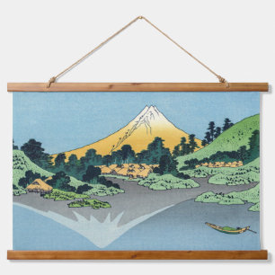 Tapiz Con Marco De Madera Hokusai - El Monte Fuji reflexiona en el lago Kawa