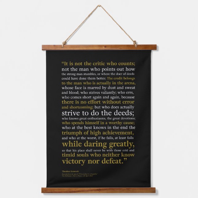 Tapiz Con Marco De Madera Hombre en la Arena por Teddy Roosevelt (Anverso)