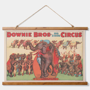 Tapiz Con Marco De Madera Interpretando Elefantes Con Mujeres Y Entrenadores