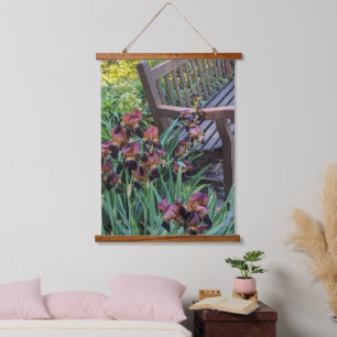 Tapiz Con Marco De Madera Iris Blooms y Garden Park Bench Floral