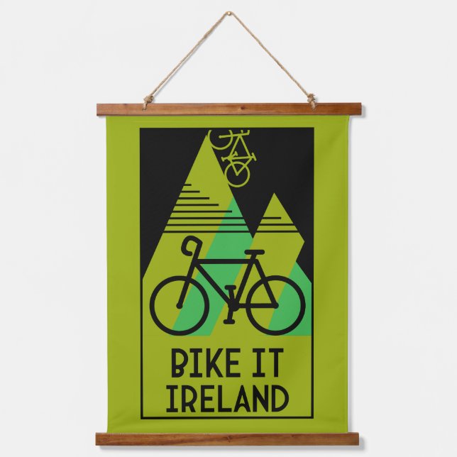 Tapiz Con Marco De Madera Irlanda en bicicleta (Anverso)