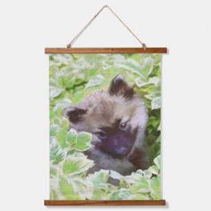 Tapiz Con Marco De Madera Keeshond Puppy en el jardín pintando arte original