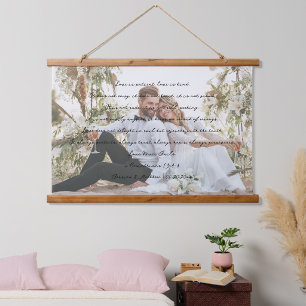 Tapiz Con Marco De Madera Letrero de Amor Nunca Falla con Imagen y Nombres H