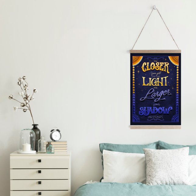 Tapiz Con Marco De Madera Light & Shadow Inspirational Quote (Subido por el creador)