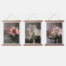 Tapiz Con Marco De Madera Lily de otoño en pleno florecimiento - Elegante