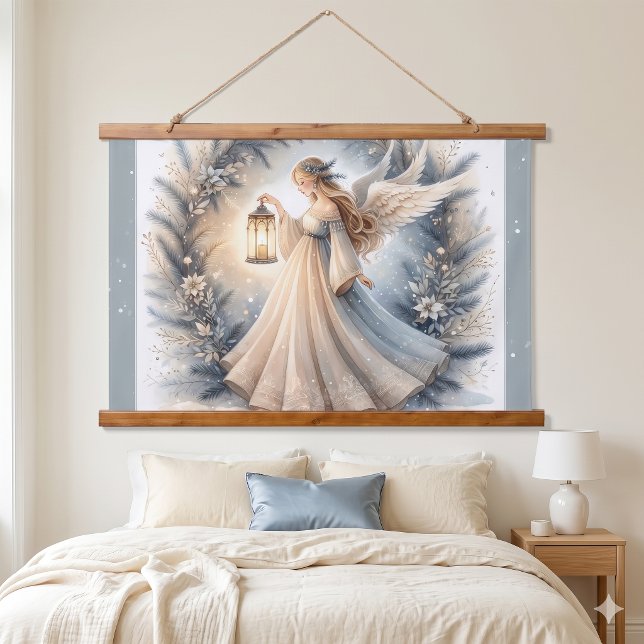 Tapiz Con Marco De Madera Linterna del Ángel Celestial de Invierno de Paz (Celestial Winter Angel Lantern of Peace Hanging Tapestry)