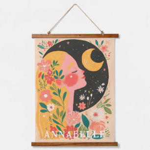 Tapiz Con Marco De Madera Mujer & Luna Ilustración Floral Boho Primer Nombre