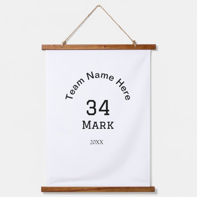 Tapiz Con Marco De Madera nombre de equipo agregar nombre de jugador fecha d (Anverso)