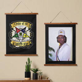 TAPIZ CON MARCO DE MADERA OES