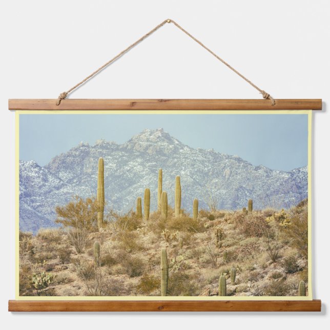 Tapiz Con Marco De Madera Parque nacional Saguaro con montaña (Anverso )