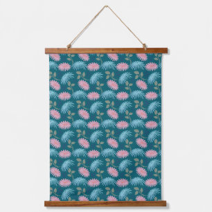 Tapiz Con Marco De Madera Patrón Floral Pastel 