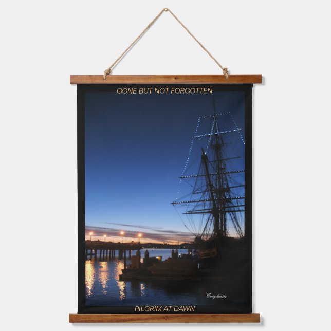 Tapiz Con Marco De Madera Peregrino desaparecido pero no olvidado (Anverso)