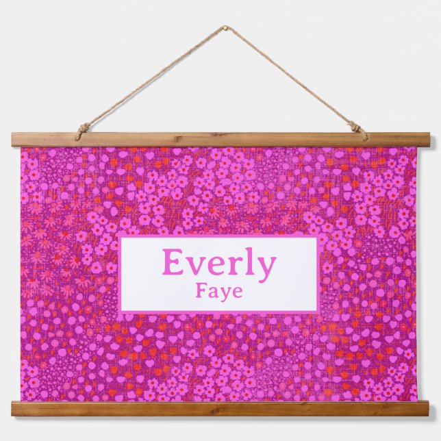 Tapiz Con Marco De Madera Personalizado Rosa Caliente Niña Nombra Decoración (Anverso )