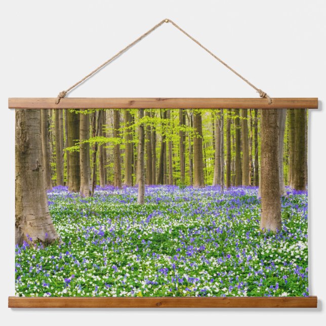 Tapiz Con Marco De Madera Primavera en el bosque azul (Anverso )