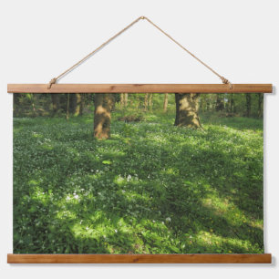 Tapiz Con Marco De Madera Primavera en los bosques