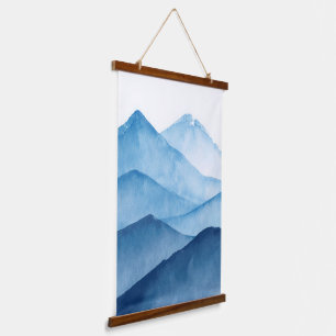 Tapiz Con Marco De Madera Resumen minimalista de las montañas de color azul