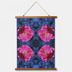 Tapiz Con Marco De Madera Rosa Roja Sobre Flor Abstrata De Tinta Azul