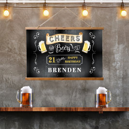 Tapiz Con Marco De Madera Saludos y cervezas en fiesta de cumpleaños de 21 a