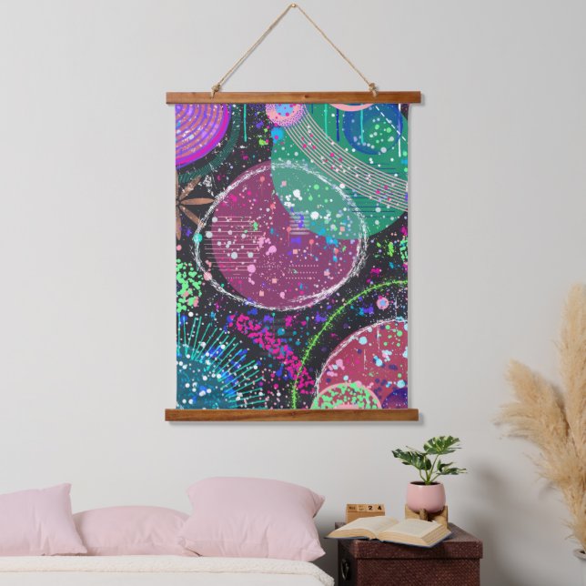 Tapiz Con Marco De Madera Saturn’s Rings: Maximalist Abstract Art  (Dormitorio)