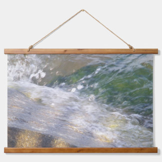 Tapiz Con Marco De Madera Shimmering Water on Rocks Wood Wall Tapestry