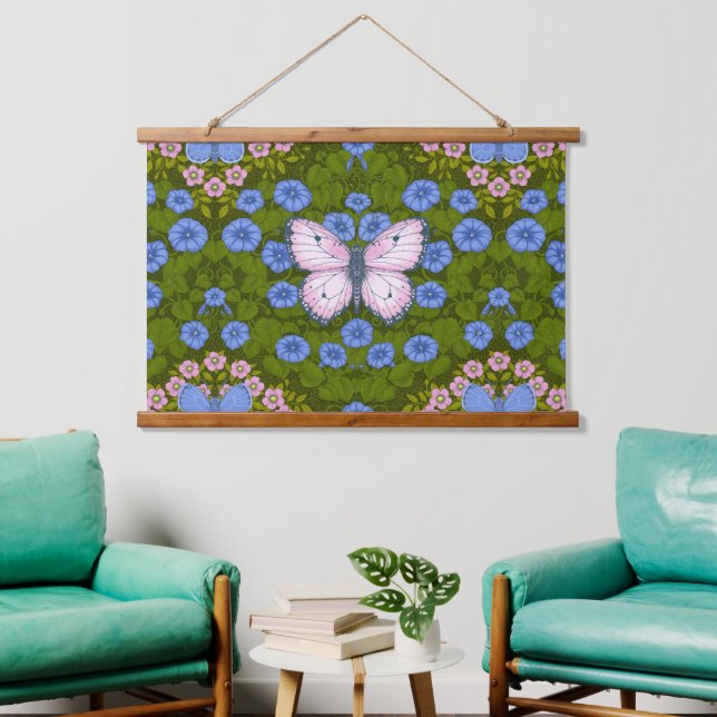 Tapiz Con Marco De Madera Simetría de mariposas y flores, azul y rosa (Sala de estar)