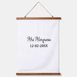 Tapiz Con Marco De Madera simple monograma mínimo sra Sr nombre fecha año Th