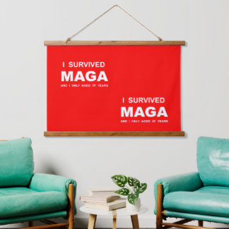 Tapiz Con Marco De Madera Sobreviví a MAGA