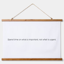 Tapiz de muros con topes de madera importante