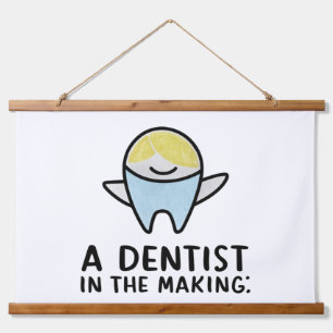 Tapiz Con Marco De Madera Un dentista en proceso