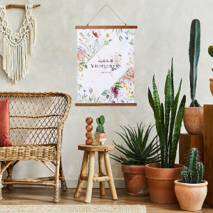 Tapiz Con Marco De Madera Verso de la Biblia de Flores Silvestres   Monogram