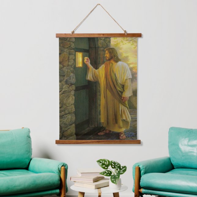 Tapiz Con Marco De Madera Visita al amanecer Jesús tocando una puerta rústic (Sala de estar)