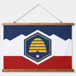 Tapiz Con Marco De Madera Wall Tapestry with new flag of Utah, USA