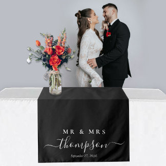 Tapiz Corredor de mesa de boda personalizado Sr. y Sra.