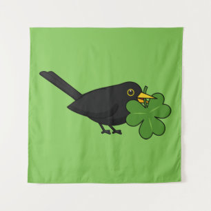 Tapiz Cute Blackbird con Shamrock Clover Personalizado