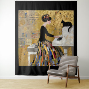 Tapiz Dama de Klimt al piano con gato negro en oro