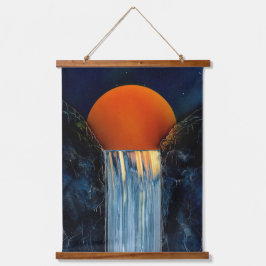 Tapiz de pared con cascada y madera