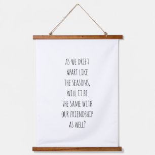 Tapiz de pared con madera separada