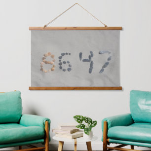 Tapiz de pared con parte superior de madera