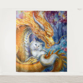 Tapiz Dragón Fiero y Gato Blanco en Bosque Místico