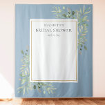 Tapiz Dusty Blue Foliage Bridal Shower<br><div class="desc">Con delicadas hojas de color agua verde sobre un polvoriento fondo azul,  esta cabina de fotos de la ducha de moda de novia se puede personalizar con el nombre de la novia y la fecha especial. Diseñado por Thisisnotme©</div>