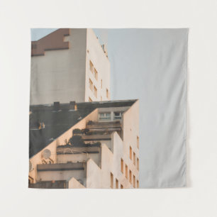 TAPIZ EDIFICIO DE CONCRETO BLANCO