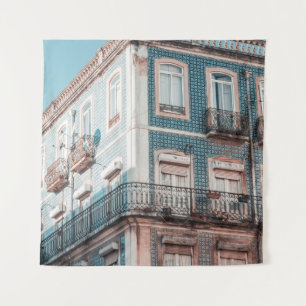 TAPIZ EDIFICIO DE CONCRETO BLANCO Y AZUL