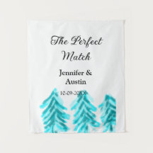 El árbol de pino azul invierno la boda la pareja p