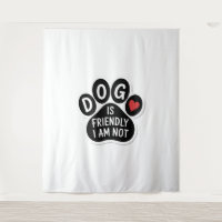 El perro es amistoso yo no lo soy