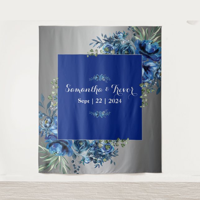 Tapiz Elegancia etérea: florecimiento plateado y azul (Anverso)