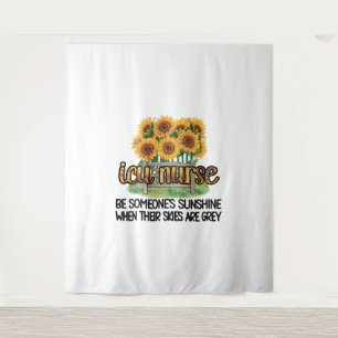 Tapiz Enfermera de la Unidad de Cuidados Intensivos de l