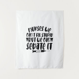 Tapiz Enfermera de regalo de enfermera que no podemos ar